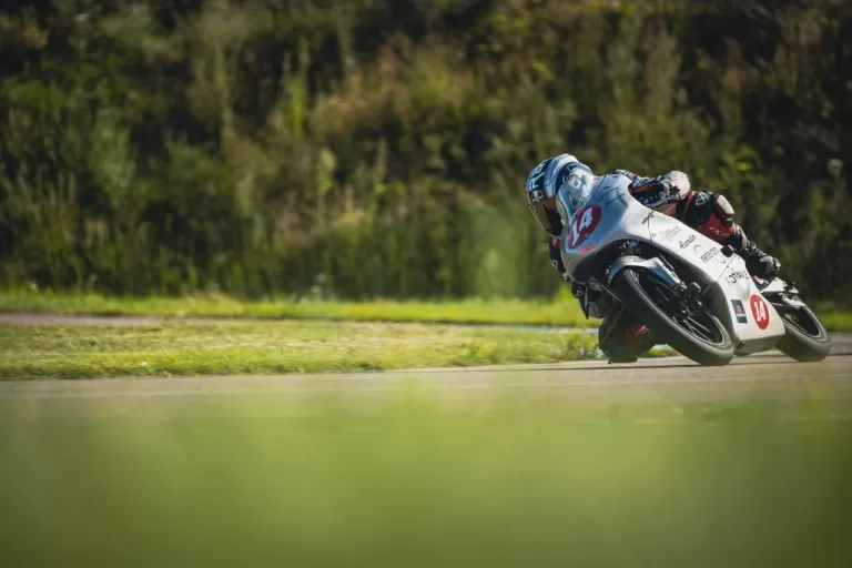 Moto 5